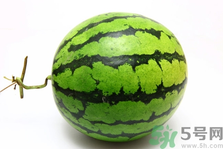 口腔潰瘍可以吃西瓜嗎？口腔潰瘍能不能吃西瓜？