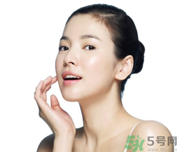 秋季皮膚起皮怎么回事？秋季皮膚護(hù)理小常識(shí)