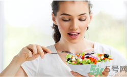 秋季如何保養(yǎng)腸胃？秋季吃什么對腸胃好？