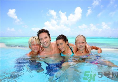 過敏性鼻炎可以游泳嗎？過敏性鼻炎游泳好不好？