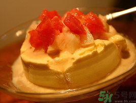 黃桃可以和西瓜一起吃嗎？桃不能和什么一起吃？