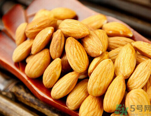 巴旦木吃多了會(huì)胖嗎？巴旦木吃多少合適？