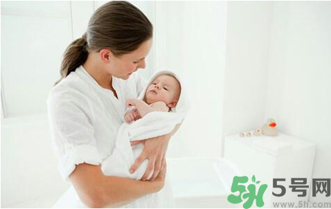 產(chǎn)后便秘怎么回事？產(chǎn)后便秘怎么辦？