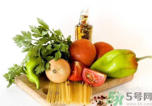 蔬菜是生吃好還是熟吃好？蔬菜生吃和熟吃哪個更有營養(yǎng)？