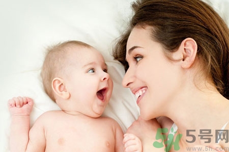 乳頭變色是怎么回事？乳房保健需注意什么？