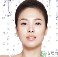 秋季皮膚怎樣補(bǔ)水？秋季皮膚補(bǔ)水小妙招