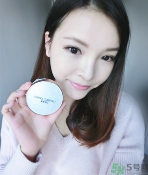 age20s粉底霜怎么樣？age20s粉底霜好用嗎？