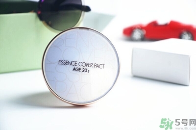 age20s粉底霜粉色和白色有什么區(qū)別？