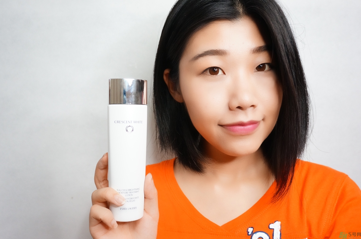 雅詩(shī)蘭黛晶透沁白淡斑精粹水怎么樣？雅詩(shī)蘭黛淡斑水好用嗎？