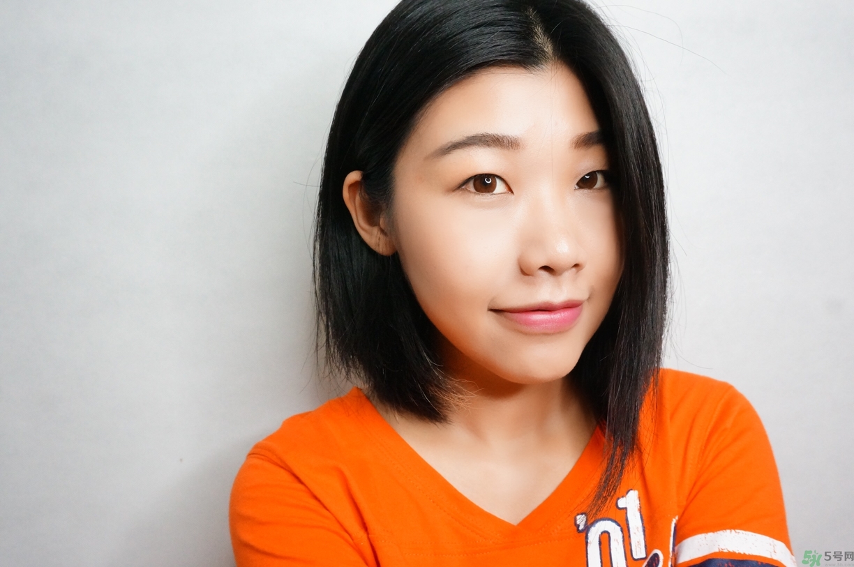 雅詩(shī)蘭黛晶透沁白淡斑精粹水怎么樣？雅詩(shī)蘭黛淡斑水好用嗎？