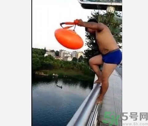 從多高的地方跳水會受傷？從多高的地方跳水會死亡？