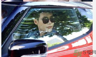 李鐘碩墨鏡什么牌子？姜哲墨鏡什么牌子？