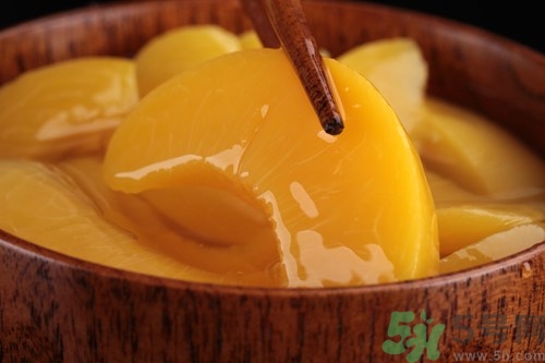 黃桃罐頭可以放冰箱嗎?黃桃罐頭保質(zhì)期是多久 黃桃罐頭可以放冰箱嗎?黃桃罐頭保質(zhì)期是多久