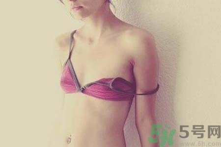 胸部二次發(fā)育是怎么回事？吃什么可以讓胸部二次發(fā)育？