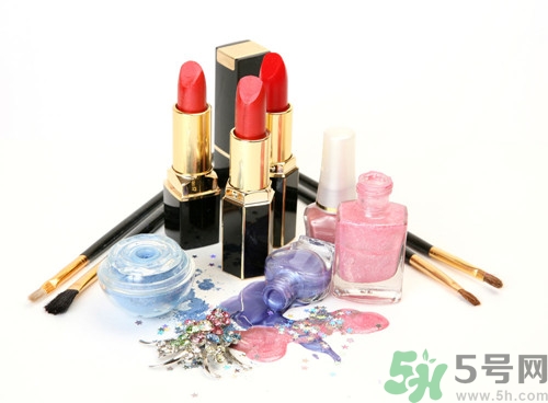 漂流能化妝嗎?漂流化妝會(huì)不會(huì)花啊