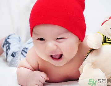 中秋節(jié)出生的男寶寶怎么取名？中秋出生的女寶寶取名