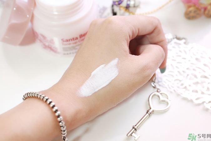 悅芙媞素顏霜怎么樣？悅芙媞素顏霜好用嗎？