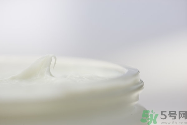 妝前乳有必要用嗎？妝前乳什么時(shí)候用？