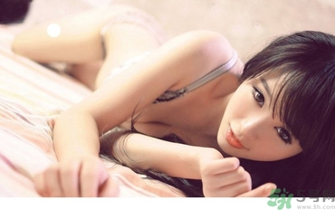 早晨洗冷水澡有什么好處？早晨洗冷水澡的壞處