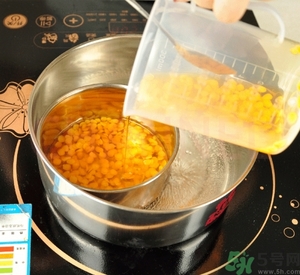 潤(rùn)唇膏怎么做？潤(rùn)唇膏自制方法