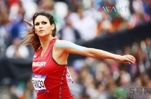 運(yùn)動(dòng)員身上貼的膠布是什么？運(yùn)動(dòng)員身上的膠布有什么用？