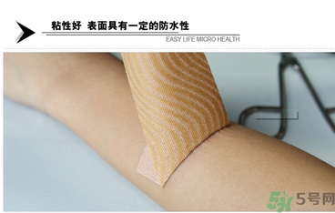 運(yùn)動(dòng)員身上貼的膠布是什么？運(yùn)動(dòng)員身上的膠布有什么用？