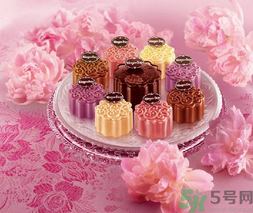 寶寶可以吃月餅嗎？寶寶吃月餅注意事項(xiàng)