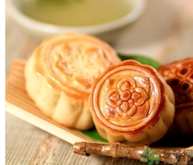 月餅為什么會(huì)變形？月餅變形了怎么辦？