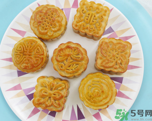 膽結石可以吃月餅嗎？膽結石患者吃月餅的危害