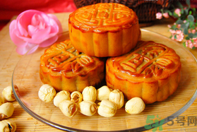 月餅吃多了會(huì)怎么樣？哪些人不宜吃月餅？