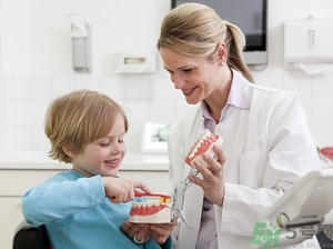 怎樣保護(hù)牙齒不被腐蝕?怎樣保護(hù)牙齦健康 怎樣保護(hù)牙齒不被腐蝕?怎樣保護(hù)牙齦健康