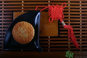 孕婦能吃月餅嗎？哺乳期可以吃月餅嗎？