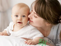 女人產(chǎn)后脫發(fā)是什么原因？產(chǎn)后脫發(fā)嚴(yán)重怎么辦？