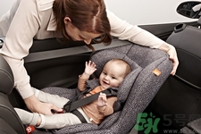 寶寶暈車吃什么好？如何避免寶寶暈車？