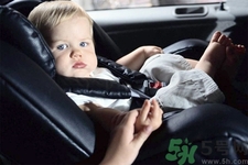 寶寶暈車吃什么好？如何避免寶寶暈車？