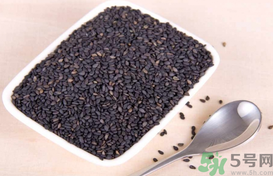 產(chǎn)后脫發(fā)吃什么好？治療產(chǎn)后脫發(fā)的小偏方