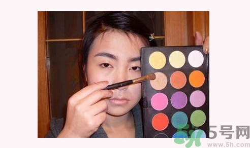 馬蓉素顏照曝光 女生素顏和化妝差別大嗎？