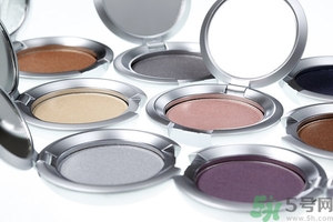 眼影可以當眉粉用嗎？眼影可以當鼻影用嗎？