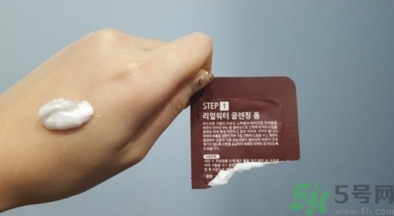 桃淑屋水光面膜和jayjun水光面膜哪個(gè)好？