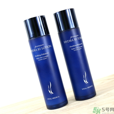 ahc和蘭芝哪個(gè)好？AHC和蘭芝分別適合什么膚質(zhì)年齡？