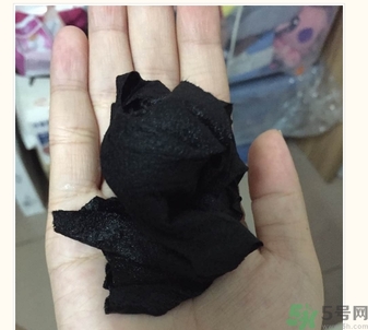 膜法世家黑面膜怎么樣？膜法世家水光黑面膜好用嗎？