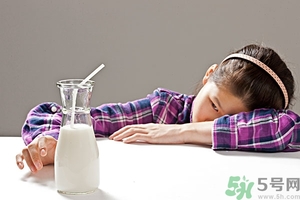 寶寶挑食不愛吃飯?jiān)趺崔k？寶寶挑食怎么辦？