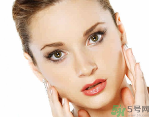 腮幫子長(zhǎng)痘痘是什么原因？腮幫子長(zhǎng)痘痘怎么調(diào)理？