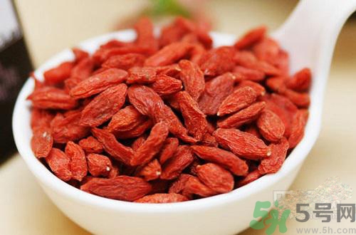 枸杞發(fā)黑能吃嗎？枸杞發(fā)黑是怎么回事？