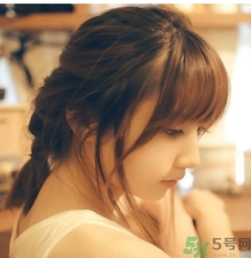 嘴角長(zhǎng)痘痘是怎么回事？嘴角長(zhǎng)痘痘怎么辦？