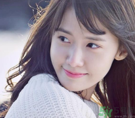 素顏霜要卸妝嗎？素顏霜是護膚品還是化妝品？