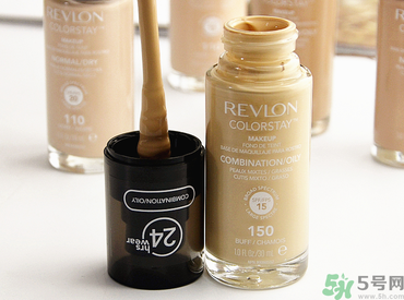 粉底液可以直接涂臉上嗎？粉底液用什么上妝最好？