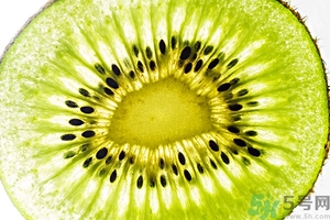 獼猴桃有酒味還能吃嗎？獼猴桃吃起來有股酒味