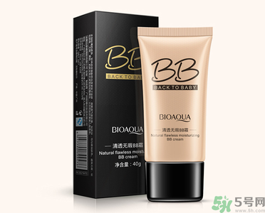 粉底液可以代替bb霜嗎？用粉底液好還是bb霜好？