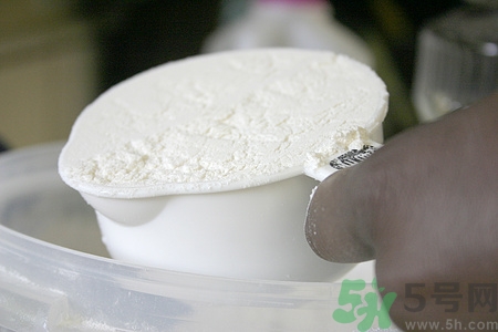 寶寶不愛喝奶怎么辦?寶寶不愛喝奶粉是什么原因 寶寶不愛喝奶怎么辦?寶寶不愛喝奶粉是什么原因